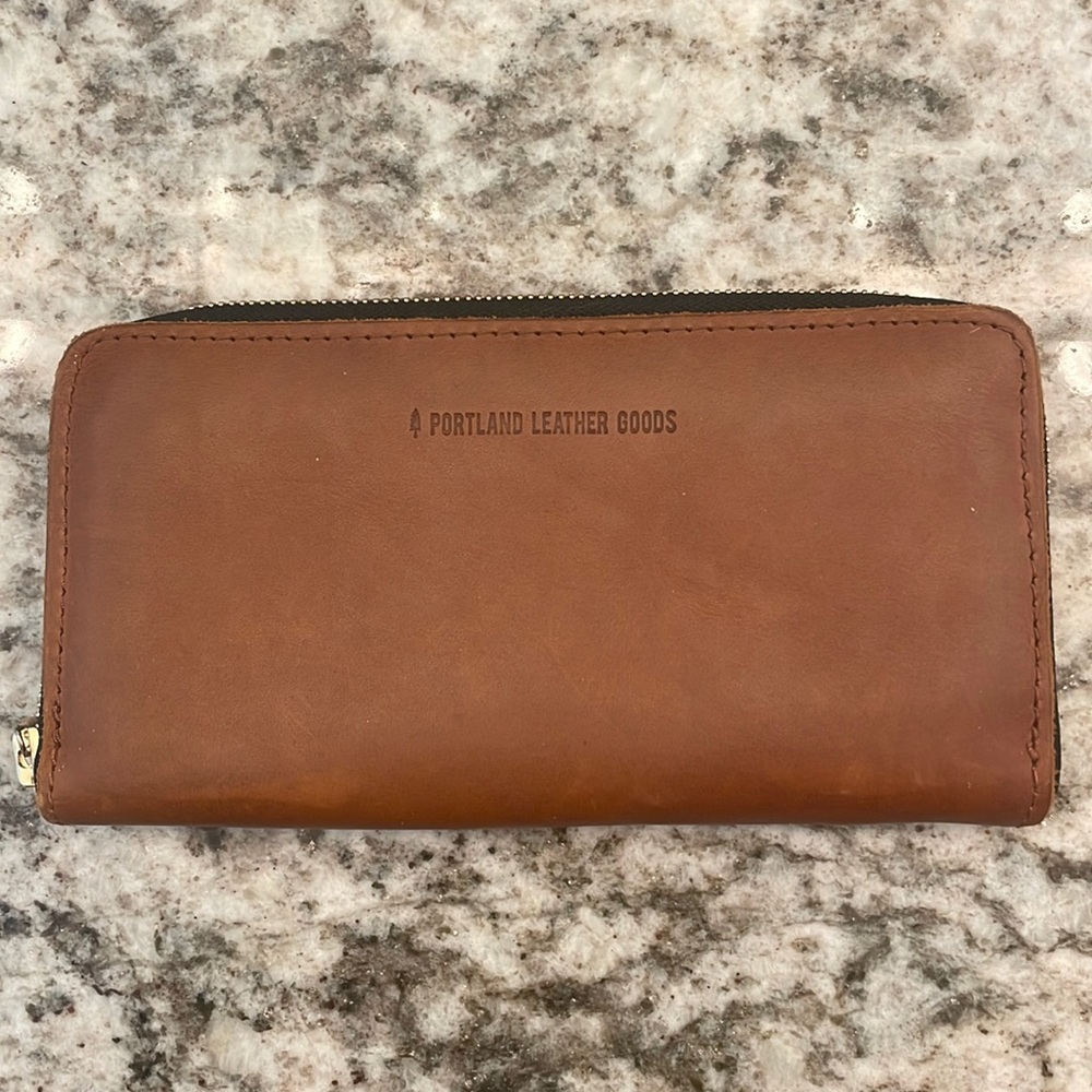 Portland Leather Accordion Wallet